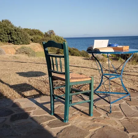 Apiliotis Sunrise ヴィラ