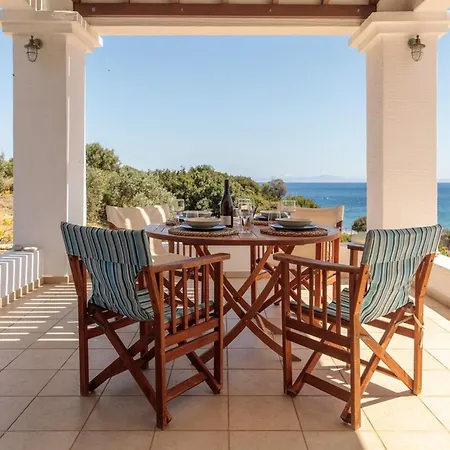 Apiliotis Sunrise Holiday home